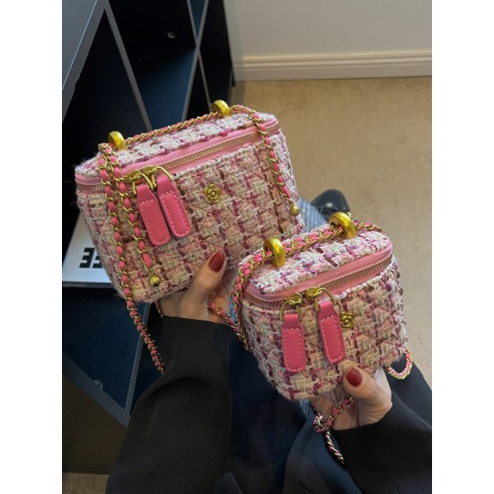 Chains Geometric Zipper Crossbody Bags Bags Accessories Bags Chains Geometric Zipper Crossbody Bags Bags Accessories Bags