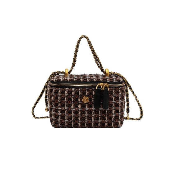 Chains Geometric Zipper Crossbody Bags Bags Accessories Bags Chains Geometric Zipper Crossbody Bags Bags Accessories Bags