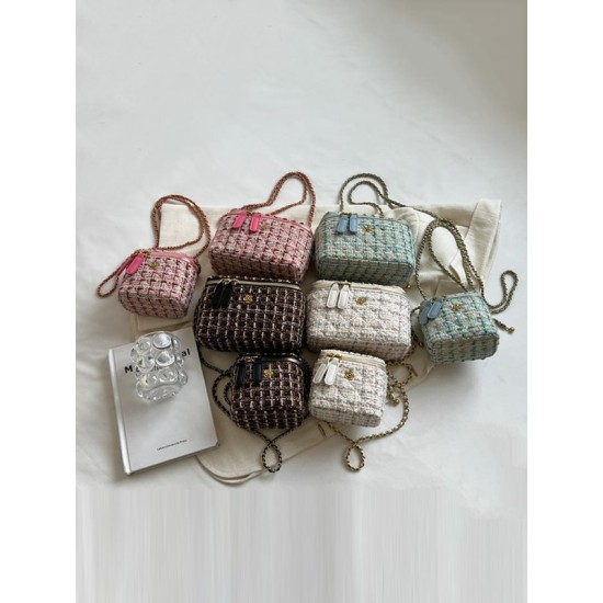 Chains Geometric Zipper Crossbody Bags Bags Accessories Bags Chains Geometric Zipper Crossbody Bags Bags Accessories Bags