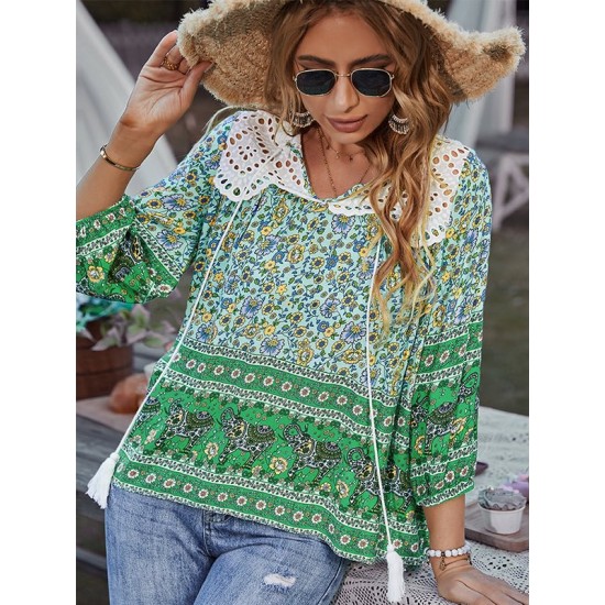 Peter Pan Neckline Bohemian Floral Blouse Peter Pan Neckline Bohemian Floral Blouse