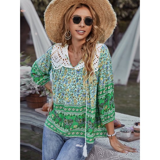 Peter Pan Neckline Bohemian Floral Blouse Peter Pan Neckline Bohemian Floral Blouse