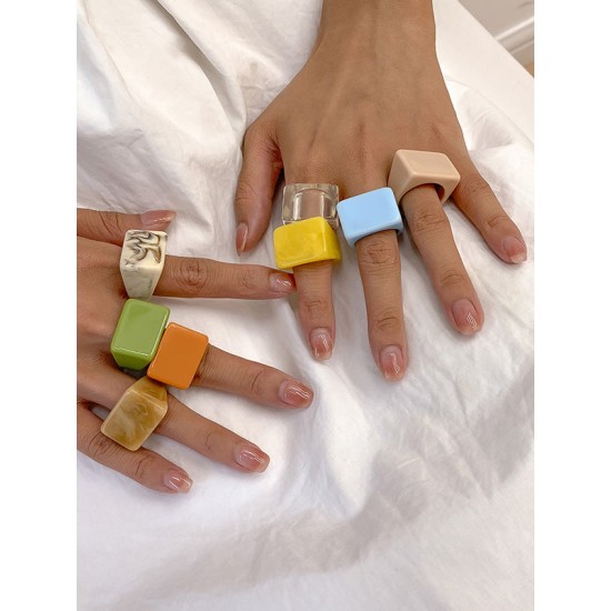 Original Stylish Resin 8 Colors Geometric Ring Original Stylish Resin 8 Colors Geometric Ring