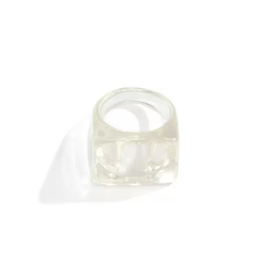 Original Stylish Resin 8 Colors Geometric Ring Original Stylish Resin 8 Colors Geometric Ring