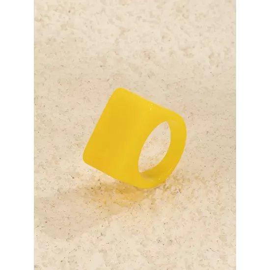 Original Stylish Resin 8 Colors Geometric Ring Original Stylish Resin 8 Colors Geometric Ring